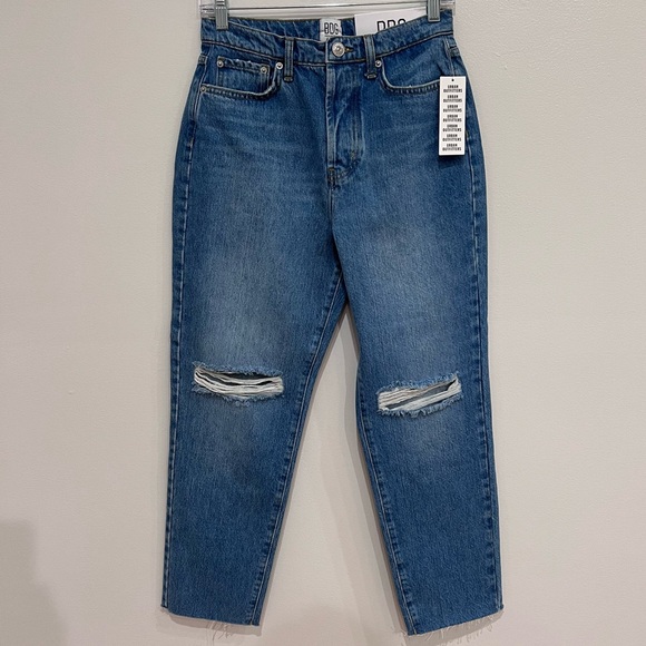 BDG Pants - Urban Outfitters BDG NWT Slim Straight High Rise Jeans in Light Wash, Size 27